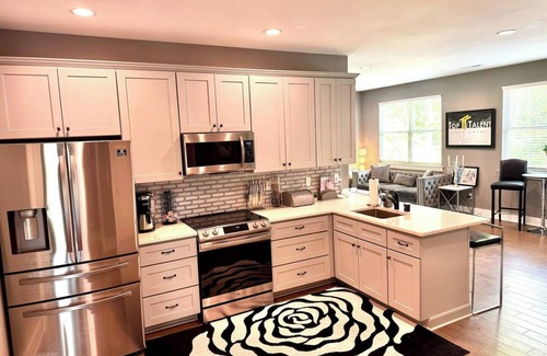 Northside Apartment | This apartment is a 1 bedroom(s), 1 bathrooms, located in Chattanooga, TN.