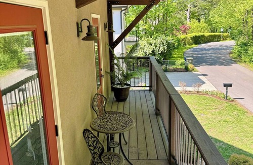 Northside Apartment | This apartment is a 1 bedroom(s), 1 bathrooms, located in Chattanooga, TN.