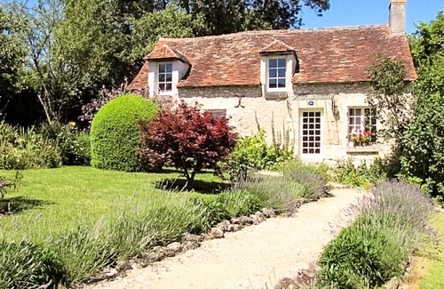 Chaumussay House | This charming accommodation will provide you with unforgettable memories.