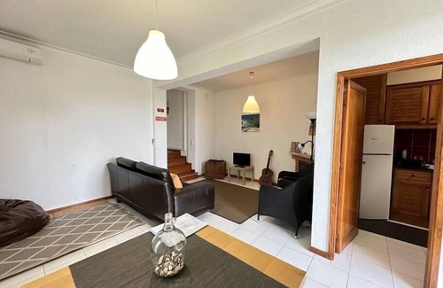Quiaios Apartment | This comfortable and beautiful apartment, with 2 bedrooms and sea view, in.