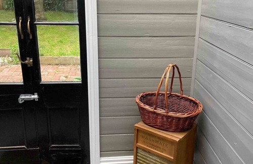 Soldiers Hill House | This house is a 2 bedroom(s), 1 bathrooms, located in Soldiers Hill, VIC.