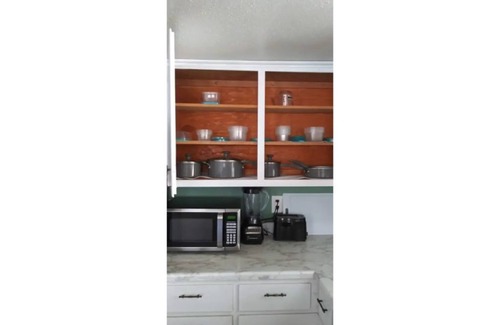 Pierre House | This house is a 2 bedroom(s), 1 bathrooms, located in Filmore, SD.
