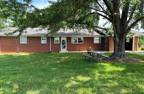 Smyrna House | This house is a 2 bedroom(s), 1 bathrooms, located in Smyrna, TN.