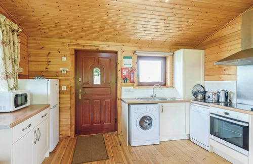 Caersws Ski Chalet | This luxurious lodge is the perfect retreat for spoiling someone special.