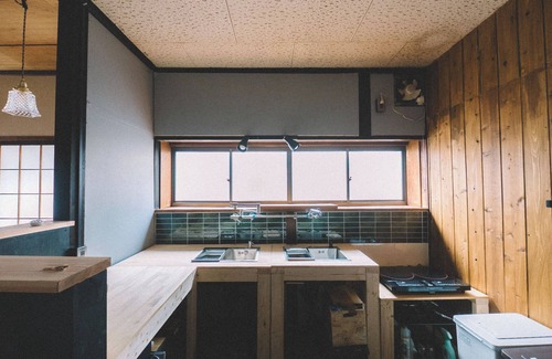 Matsumoto House | This renovated traditional Japanese house