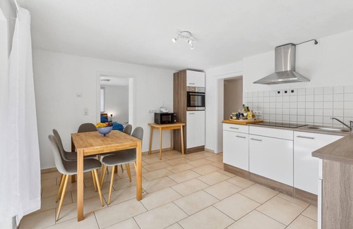Degerndorf Apartment | This spacious and bright vacation apartment welcomes you near the Starnberg Lake.