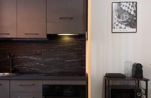 Melegnano Apartment | This very spacious two-room apartment is a cozy and modernly designed space, ideal for those seeking space and comfort. With large rooms and carefully curated furnishings, it offers an elegant and relaxing atmosphere, perfect for ensuring a pleasant