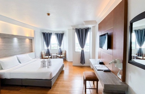 Surin Hotel | Thong Tarin Hotel