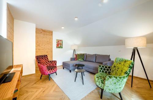 Oeblarn Apartment | Thorbäck Gut - Apartments im Schlosserhaus