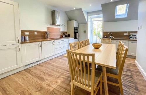 Millport House | Thornbank