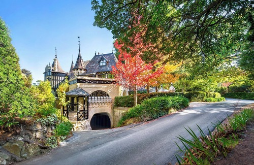 Crafers House | Thorngrove Manor House