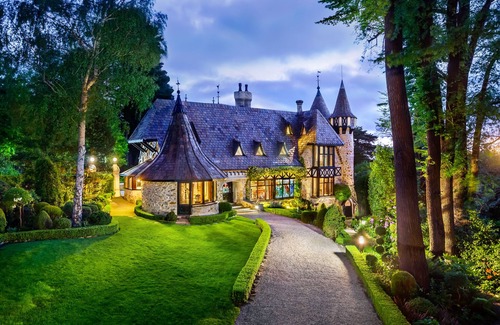 Crafers House | Thorngrove Manor House