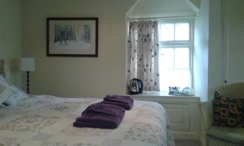 Fylingthorpe Bed & Breakfast | Thorpe Green House Vegetarian Bed & Breakfast