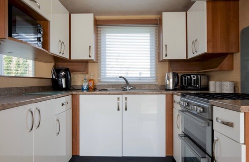 Cleethorpes Apartment | Thorpe Park Pass the Keys