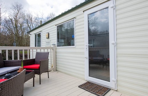 Cleethorpes Apartment | Thorpe Park Pass the Keys