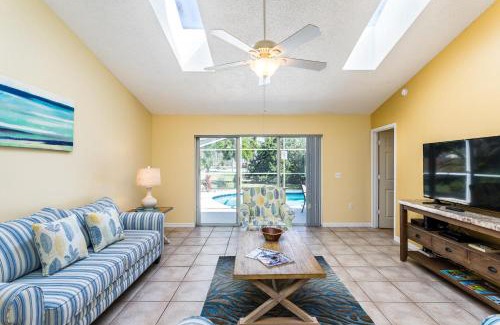 Sunridge Woods Villa | Three Bedroom 2 Bathroom Disney Vacation Home