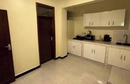 Oyster Bay Apartment | Three-Bedroom Apartment with Balcony 2& 3