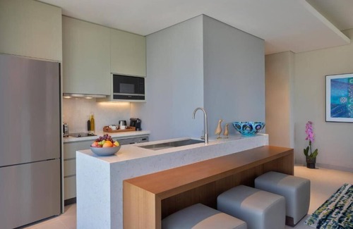 Al Majaz Apartment | Three Bedroom Apartment Near Al Majaz Park Sharjah