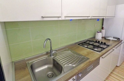 Marusici Apartment | Three bedroom apartment with terrace and sea view Marušići, Omiš (A-1024-a)