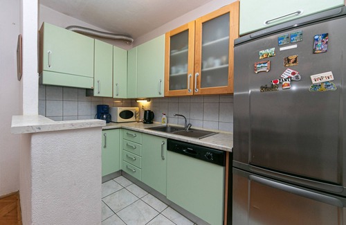 Tucepi Apartment | Three bedroom apartment with terrace Tučepi, Makarska (A-19857-a)