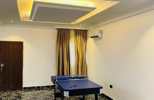 Abuja Apartment | Three Bedroom Apartment