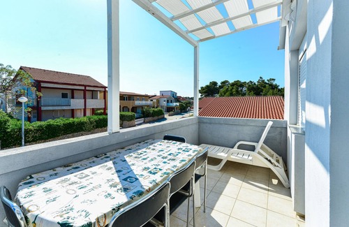 Vir Apartment | Three bedroom apartment with balcony Vir (A-19562-a)