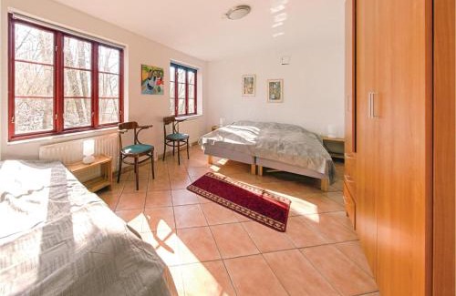 Kopingebro House | Three-Bedroom Holiday Home In Tomelilla