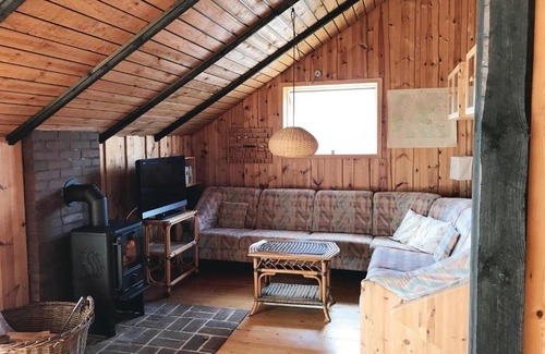 Grærup Strand House | Three-Bedroom Holiday Home in Oksbol