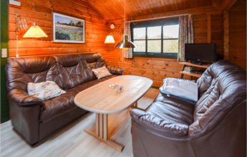 Skive Municipality House | Three-Bedroom Holiday Home In Roslev