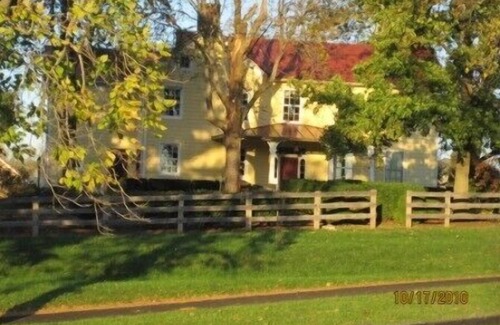 Lovettsville House | Three Bedroom Short Term Rental House on Historic Linden Hall Farm