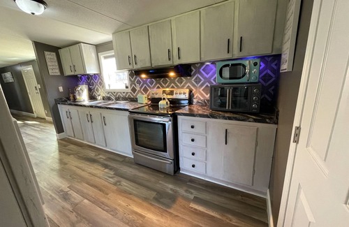 Lafferty House | Three bedroom two bath 2acre secluded country lot minutes from egypt valley hunt