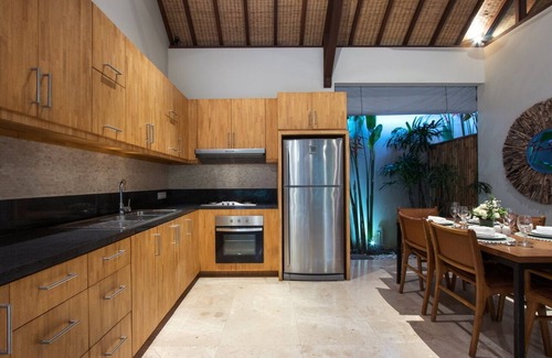 Kerobokan Villa | Three Bedrooms Desa Di Bali Villas