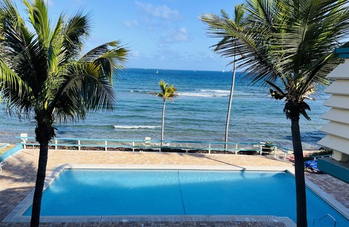 Bolongo Bay Condo | Three Little Sandpipers – Oceanfront!