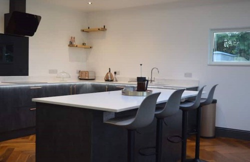 Broadwoodkelly House | Three Oaks, Winkleigh.nopen Plan Living With 4 Bedrooms and a Huge Garden