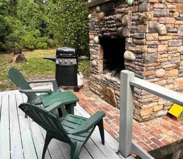 Fort White House | Three Rivers Crystal Cabin