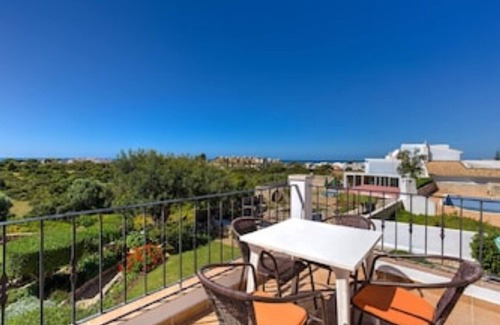 Carvoeiro Apartment | Three studio apartments & private pool in tranquil garden in Carvoeiro 498037