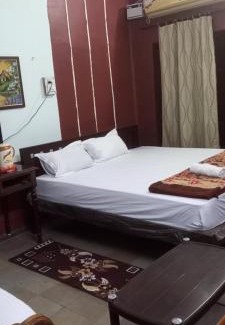 Jabalpur House | THUBE Saheb B&B
