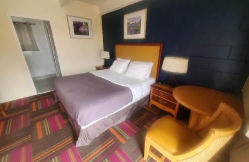 Mountain Home Hotel | Thunder Bird Motel