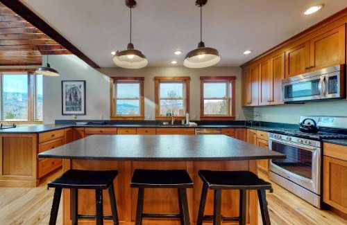Sunday River Area House | Thunder Ridge Lodge