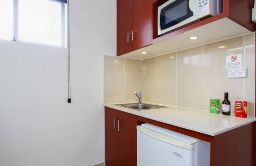 Yass Hotel | Thunderbird Motel