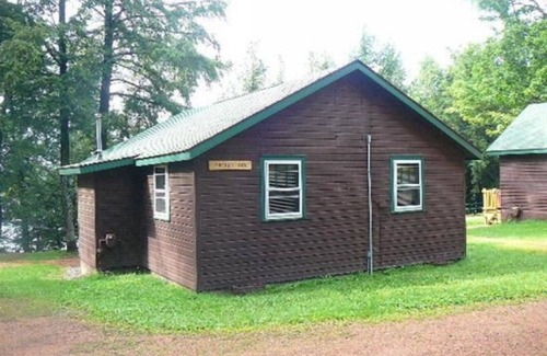 Butternut Cabin | Thunderhead Lodge ~ Cabin 2 | 2 Bed, 1 Bath