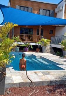 Etang Sale Les Bains House | Ti CAZE RAMSA