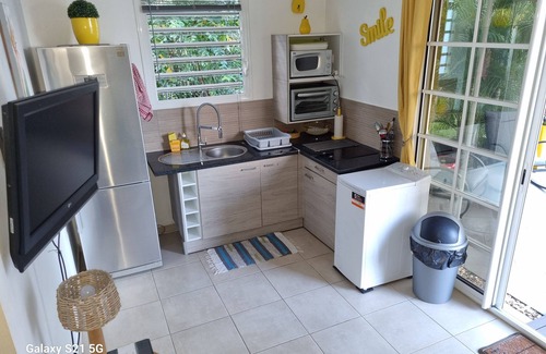 Riviere-Salee Apartment | Ti Kay Dou Piscine Incluse