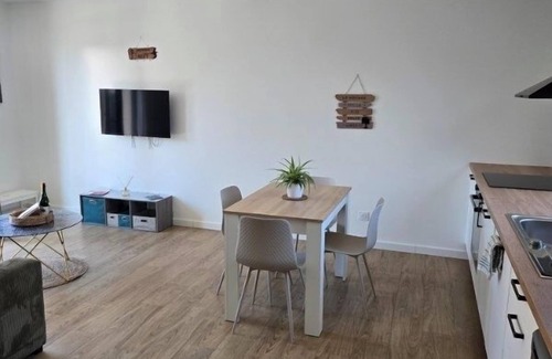 Gonneville-en-Auge House | TiCase single-storey house, between land and sea