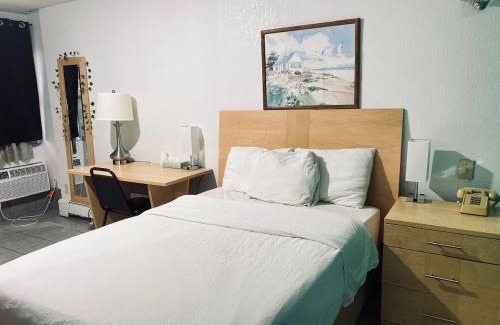 Lattingtown Hotel | Tides Inn at Stehli Beach