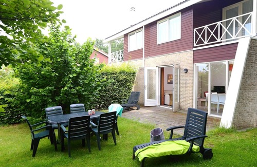 Vlagtwedde House | Tidy house near Emslandermeer