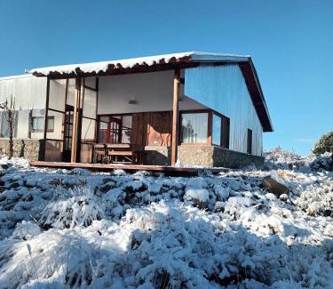 Cushamen Department Ski Chalet | Tierra de Guanacos - casa en la naturaleza