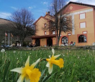 Boca de Huergano Hotel | Tierra de la Reina