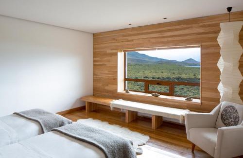 Torres Del Paine Hotel | Tierra Patagonia