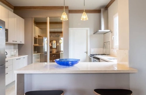 Cerqueira Cesar Apartment | Tiete Classic I Stunning 3 Bedroom in Jardins
